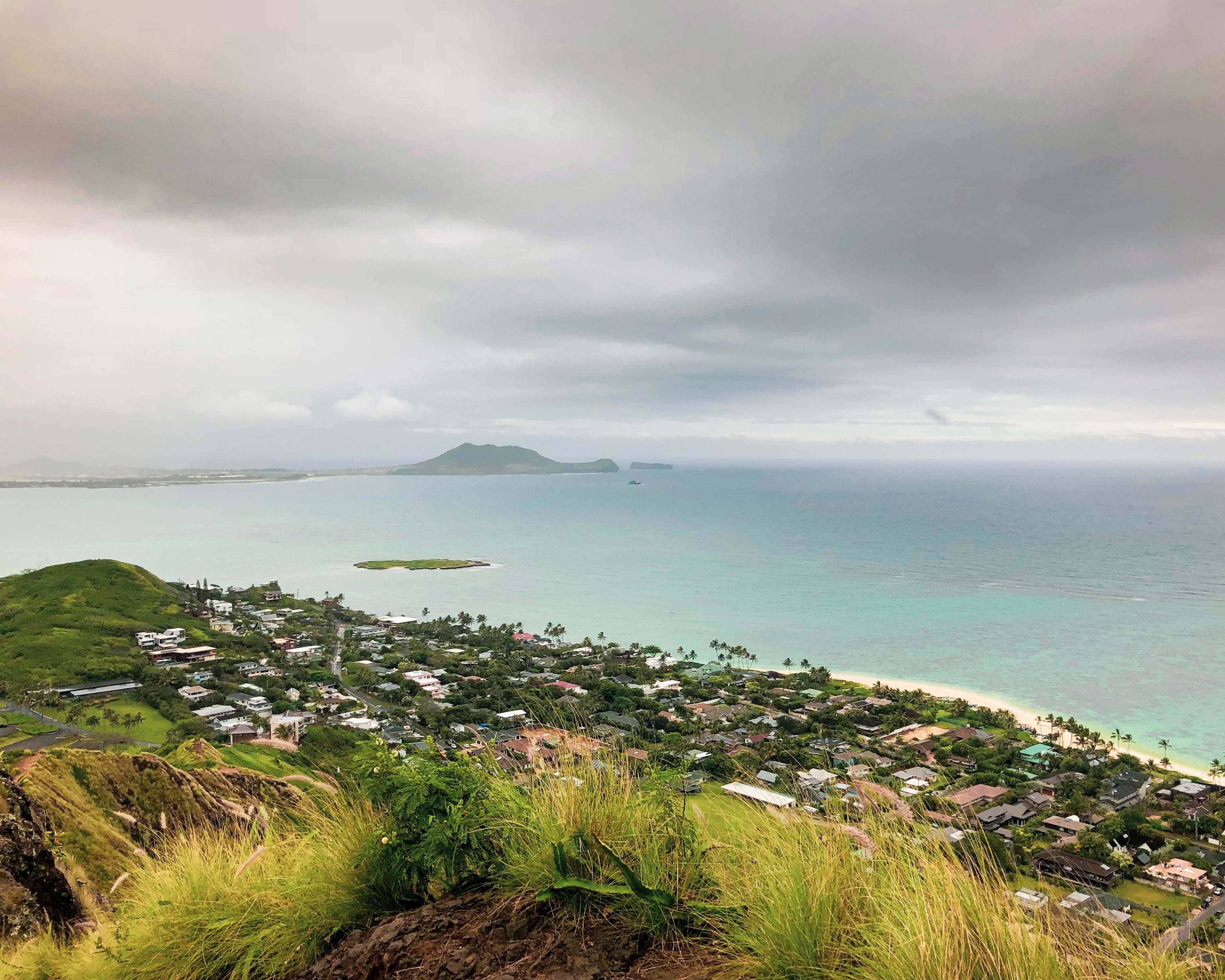 view from the top of lanikai pillbox hike